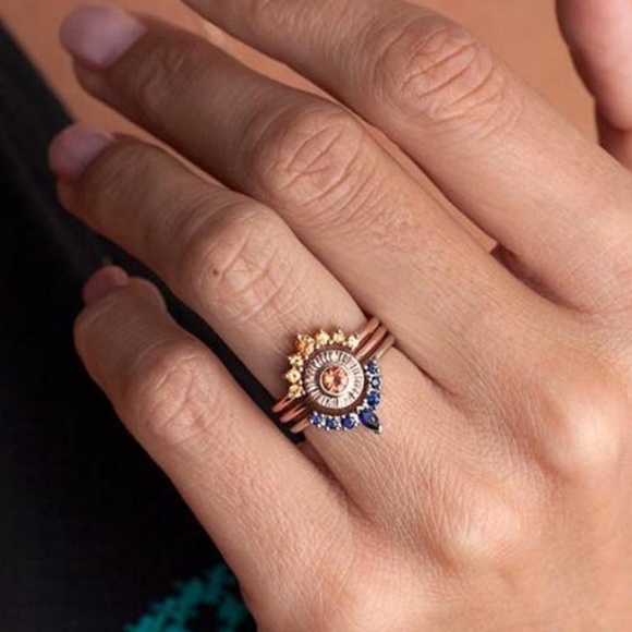 🆕Rose Gold Cluster Stacking Rings - Picture 1 of 6